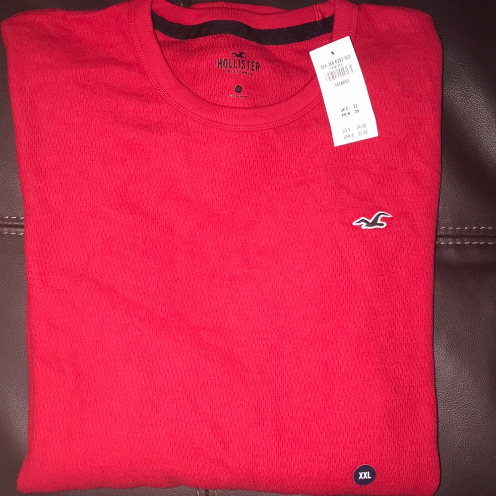 NWT Hollister Red Long Sleeved Curved-Hem Shirt